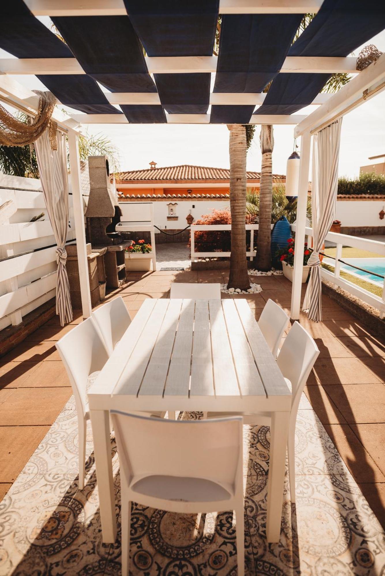 Alloggi Turistici Con Piscina Palestra Jacuzzi Sauna Άντζιο Εξωτερικό φωτογραφία